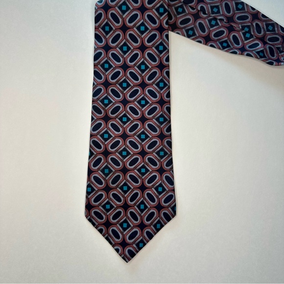 Vintage Valentino Italian Silk Classic Geometric Patterned Tie, by Mario 3.75” - Picture 7 of 7